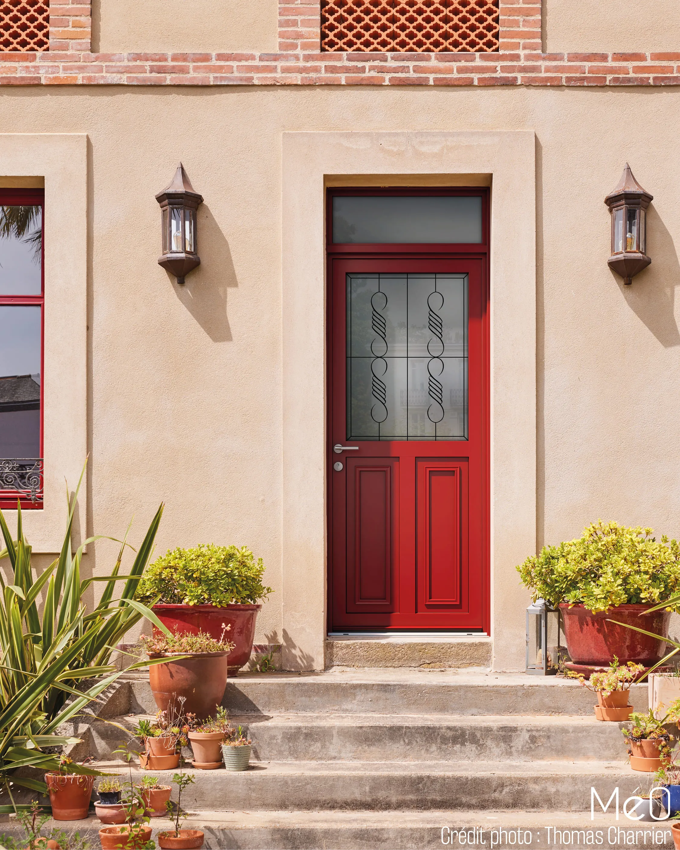Porte d'entrée bois MéO sur mesure à Durtal